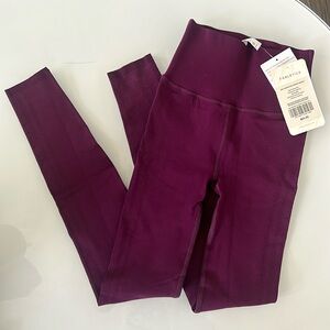 BRAND NEW FABLETICS LEGGINGS